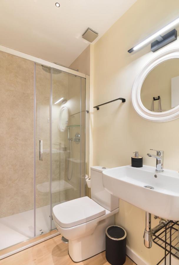 Evoke Guest house 2*
